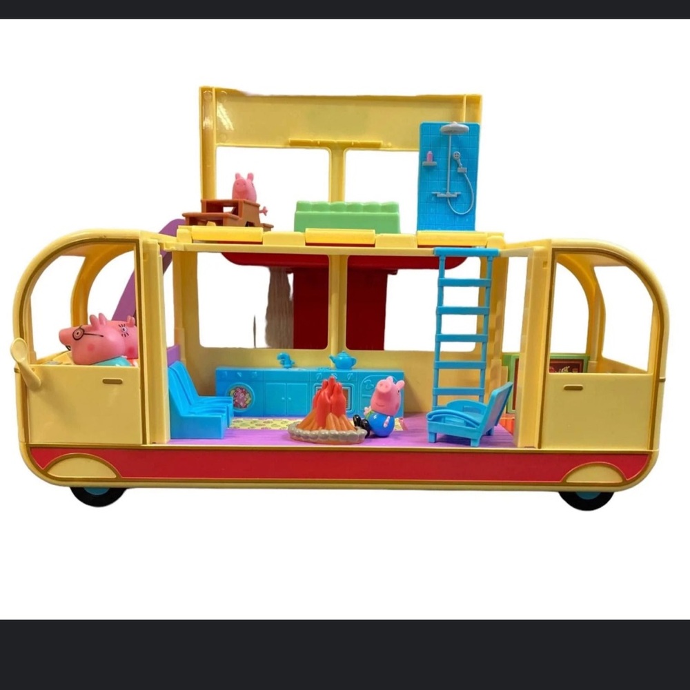 Peppa Pig’s Transforming Campervan